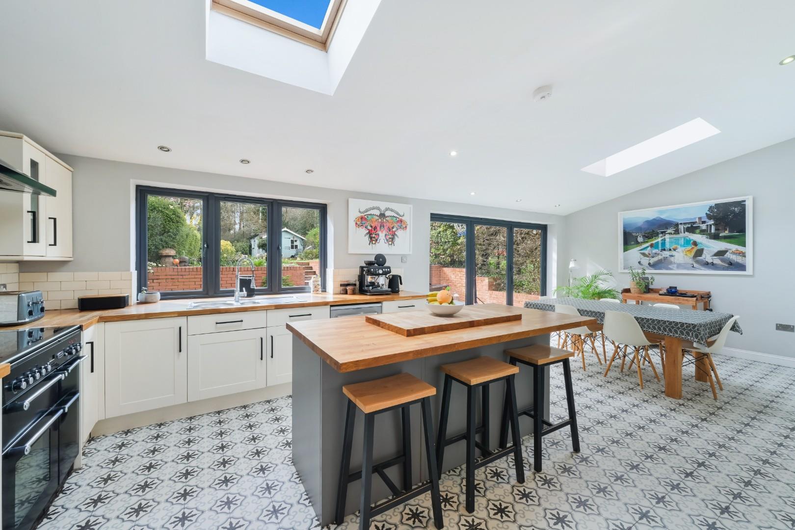 Merland Rise, Epsom | The Personal Agent